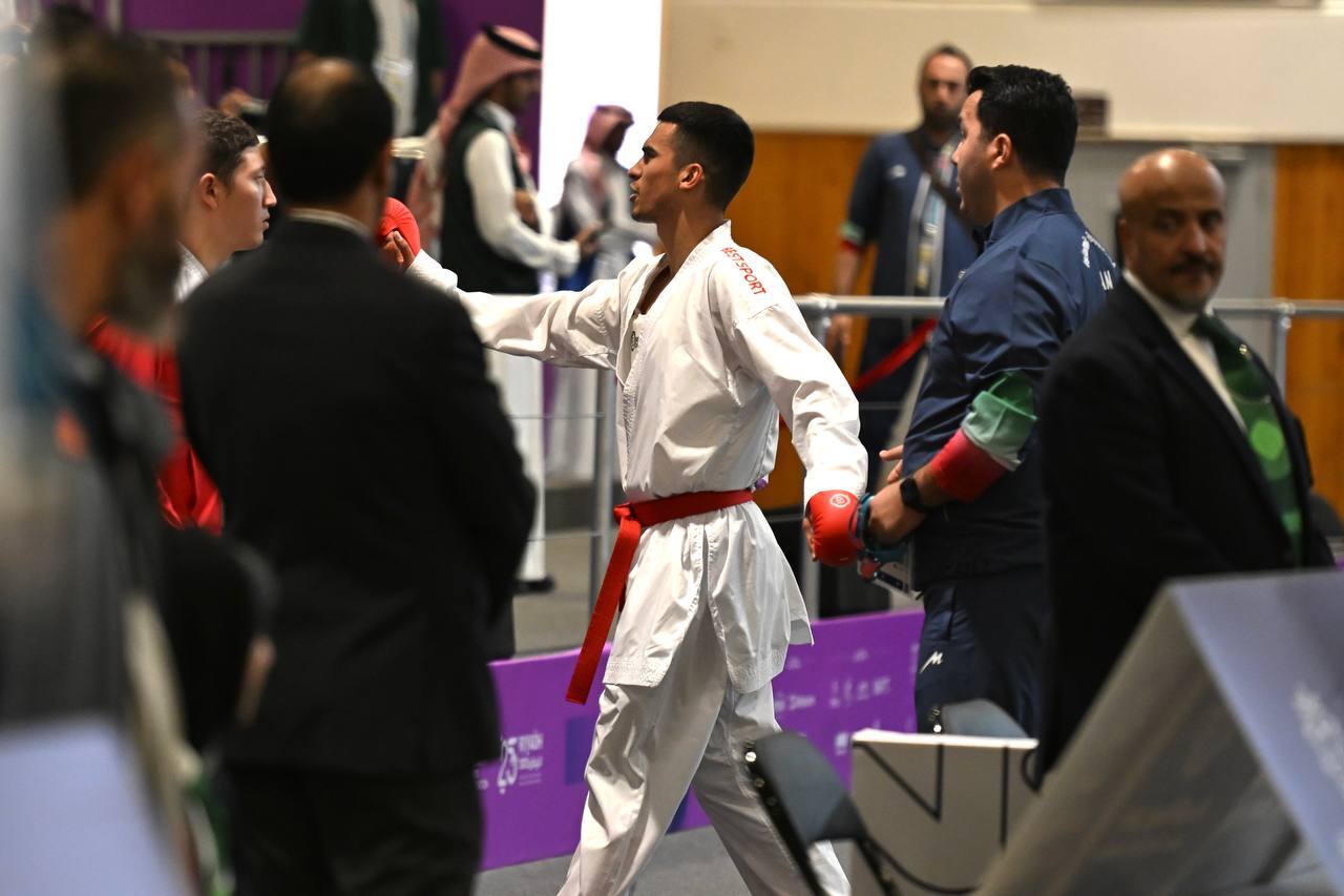 زنده از عربستان| آتوسا گلشادنژاد اولین فینالیست کاراته