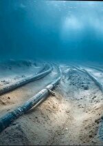 تنگه هرمز گلوگاه نفت و  نقطه حیاتی کنترل اطلاعات جهان / اگر ایران بخواهد جهان را به سال ۱۸۰۲ بازمی‌گرداند