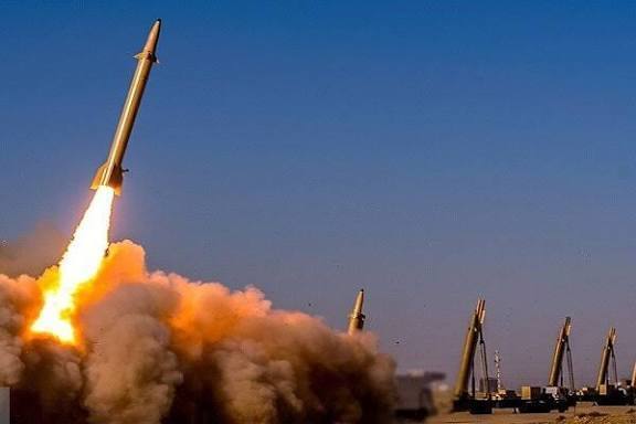 خطای بزرگ دشمن با حمله دوباره به فولاد مبارکه/ پاسخ نامتوازن با موشک&zwnj;های ایران در راه است