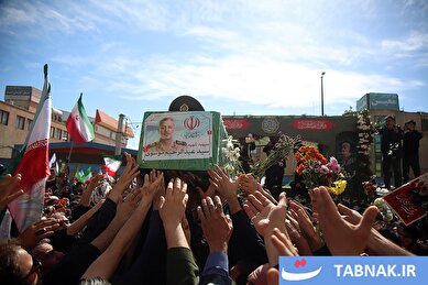 عکس: تشییع پیکر مطهر شهید سپهبد سید عبدالرحیم موسوی