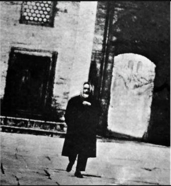 بازخوانی تاریخ/ ناگفته هایی از تبعید امام خمینی به ترکیه بازخوانی تاریخ/ ناگفته هایی از تبعید امام خمینی به ترکیه