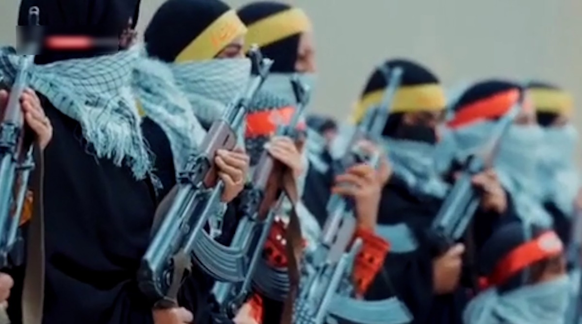 تصاویر دختران مسلح ایران آماده جنگ با آمریکا و اسرائیل