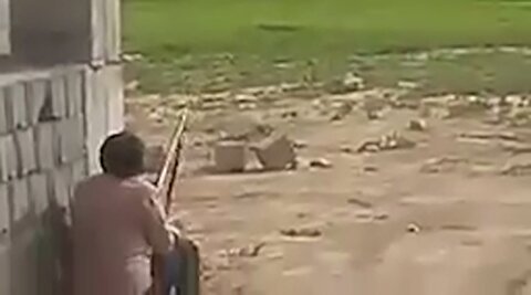 سخنان هموطن لر که به هواگردهای آمریکا شلیک کرد