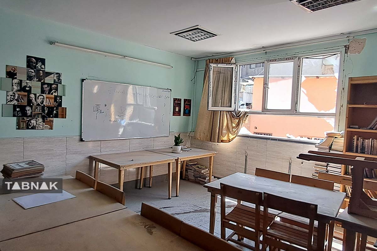 دفترهای دانش آموزان شهید هنوز بوی مداد تازه می&zwnj;دهد/ مدرسه نباید به میدان جنگ تبدیل شود