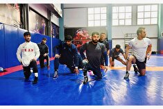 دفاع از قهرمانی آسیا بعد از یک سفر طولانی؛ آنها تمرین کردند وقتی موشک می‌بارید!