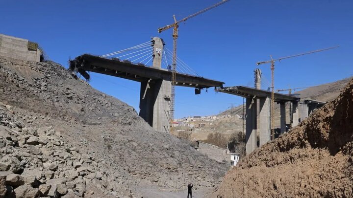 تصمیم بریتانیا برای استفاده از پایگاههایش توسط آمریکا تصمیم بریتانیا برای استفاده از پایگاههایش توسط آمریکا