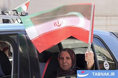 عکس: راهپیمایی خودرویی ترکیه در حمایت از ایران