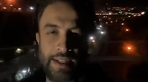 اجرای زنده بنیامین بهادری در پل طبیعت بعد از تهدید ترامپ