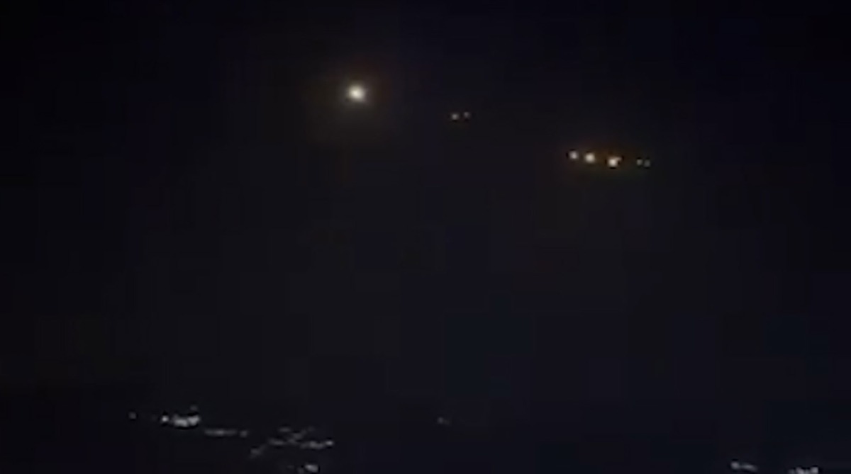 لحظه تلاش جنگنده اسرائیلی برای فرار از موشک پدافندی ایران