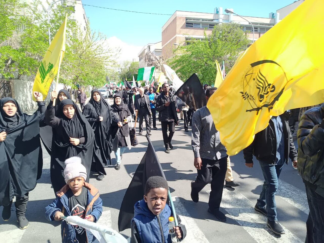 پیروان شیخ ابراهیم زکزاکی در مراسم راهپیمایی اربعین شهادت سید علی خامنه&zwnj;ای در تهران شرکت کردند