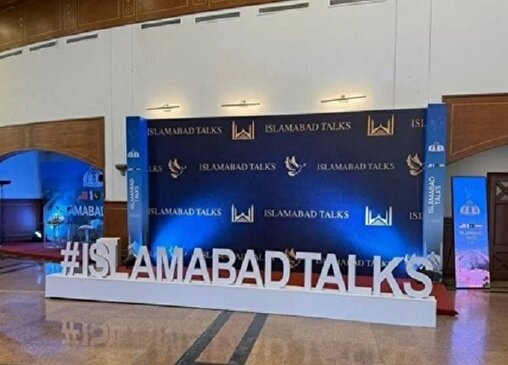 مذاکرات ایران و آمریکا در اسلام آباد؛ «ونس» و «قالیباف» پیش از شروع مذاکرات چه گفتند؟