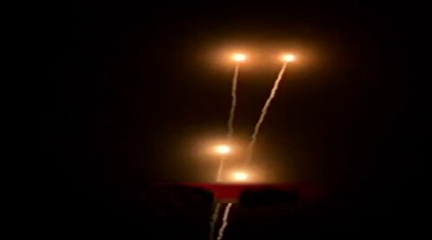 تصاویر استقبال جنگنده‌های پاکستانی از هواپیمای هیات ایرانی