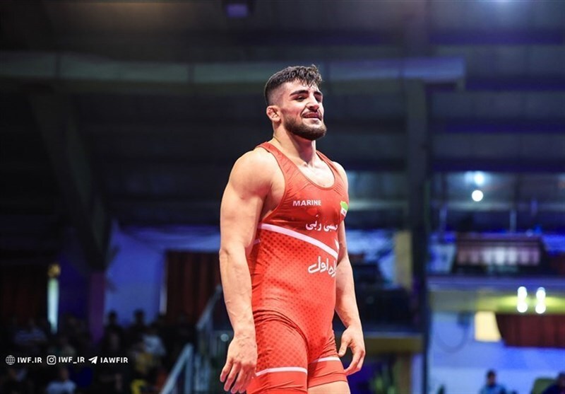 پیروزی قاطع مبین عظیمی برابر ژاپن