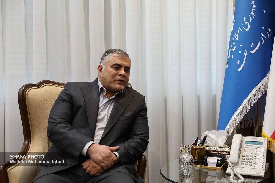 بازدید میدانی رئیس&zwnj;جمهور از وزارت نفت