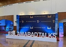 مذاکرات ایران و آمریکا در اسلام آباد؛ «ونس» و «قالیباف» پیش از شروع مذاکرات چه گفتند؟