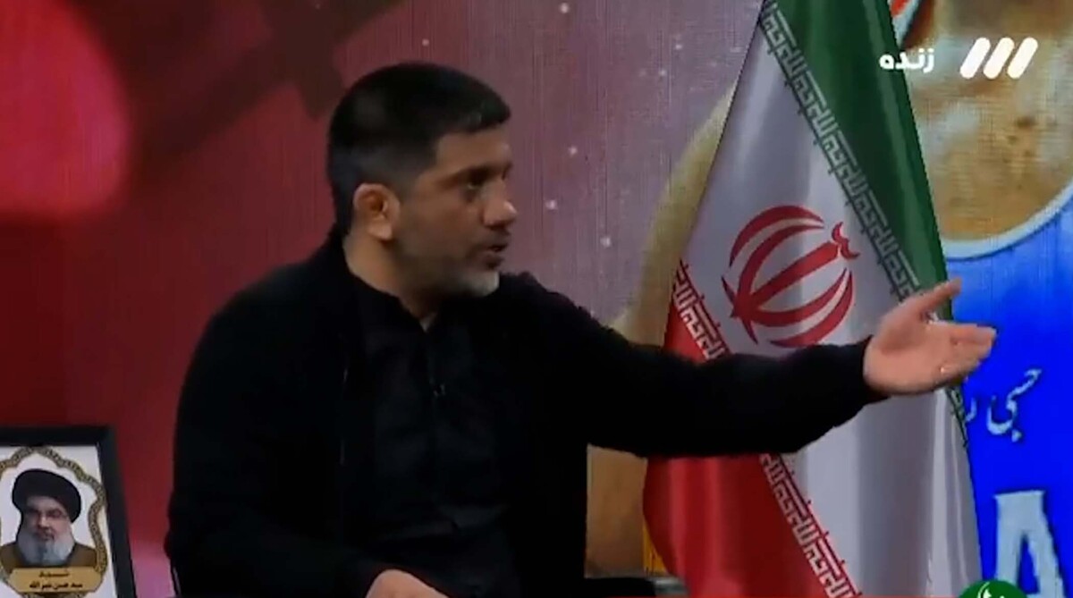 دبیر: رئیس‌جمهور فرانسه ترامپ را به کود فروخت