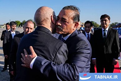 عکس: بدرقه رسمی محمدباقر قالیباف در بازگشت از سفر پاکستان