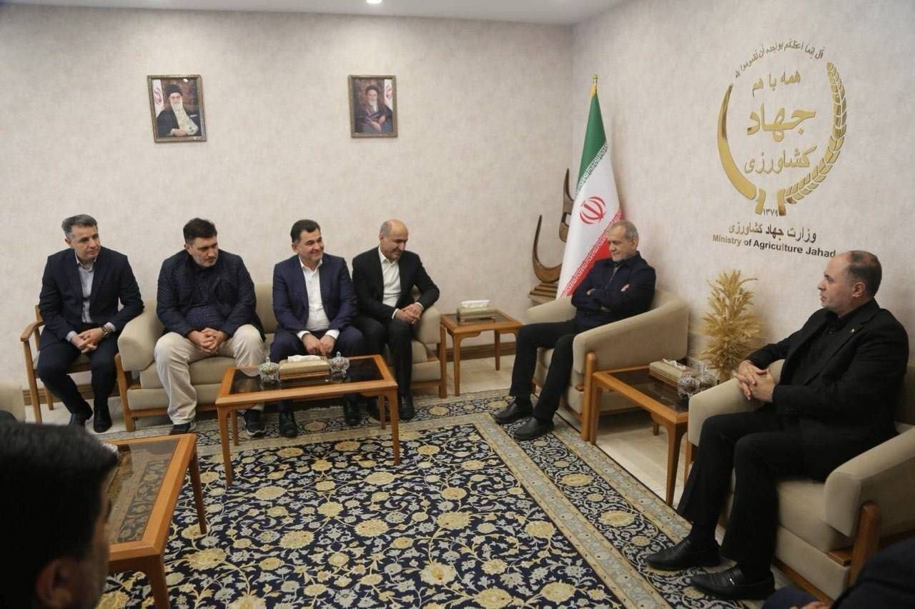 بازدید میدانی رئیس&zwnj;جمهور پزشکیان از وزارت جهاد کشاورزی