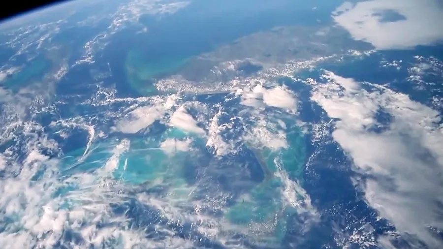 رادارها و موشک های ایران  با آب و هوا چه کرده اند؟