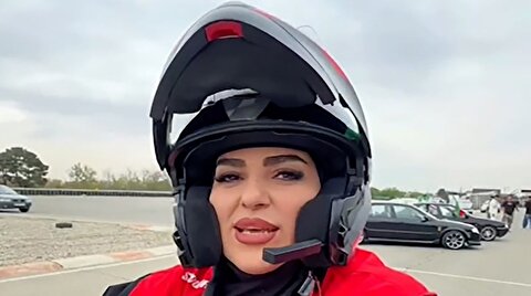 تک چرخِ زن موتورسنگین‌سوار به عشق رهبر انقلاب