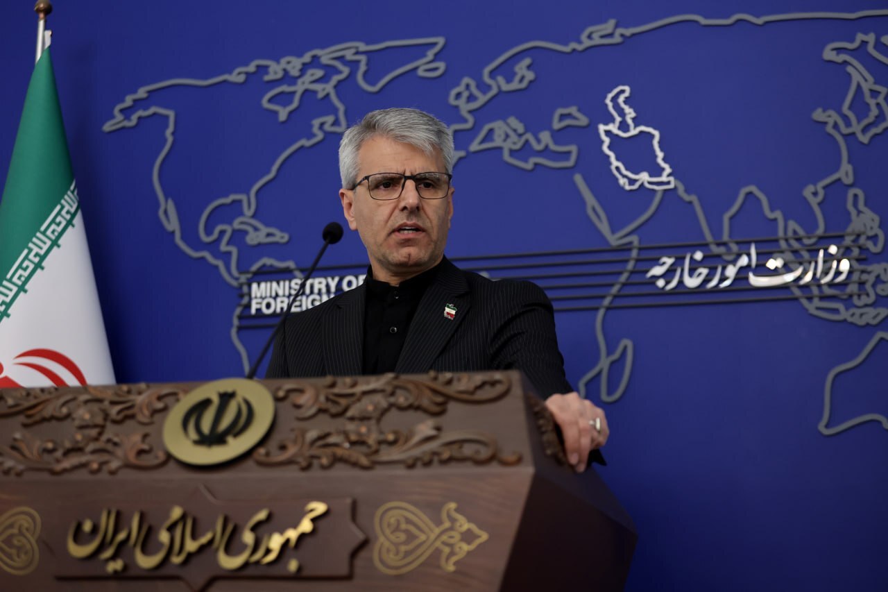 واکنش بقائی به توهین ترامپ به پاپ