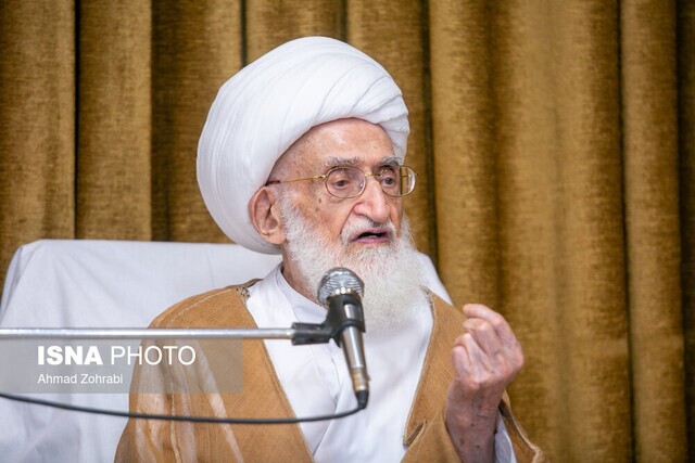 نامه آیتالله نوری همدانی به پاپ