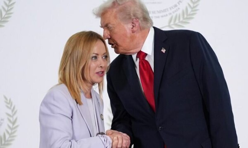 ترامپ: از ملونی شوکه شدم/ پاپ نمیفهمد!