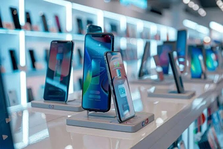 جنگ و کمبود تراشه به بازار گوشی ضربه زد