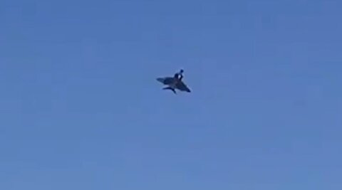 تصاویر اسکورت یک هواپیمای مهم در آسمان ایران