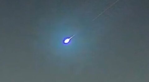 لحظه سقوط شهاب سنگ نزدیک کاوازاکی ژاپن