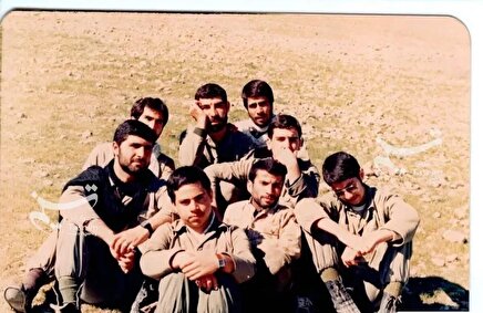 عکس | تصاویری خاص از رهبر معظم انقلاب در نوجوانی