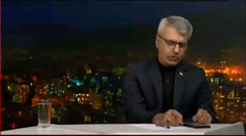 قرائت نهج البلاغه درباره صلح با دشمن توسط یک مقام در تلویزیون