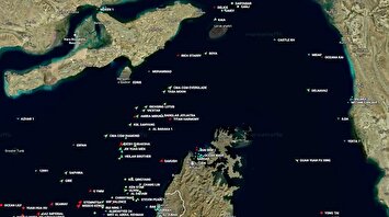 کشتی‌ها از تنگه هرمز بازگشتند؛ تنگه دوباره بسته شد