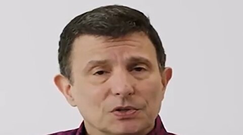 سردبیر نیویورکر: آنچه تاکنون از ترامپ شنیده‌ایم، سخنان یک فرد مجنون است!