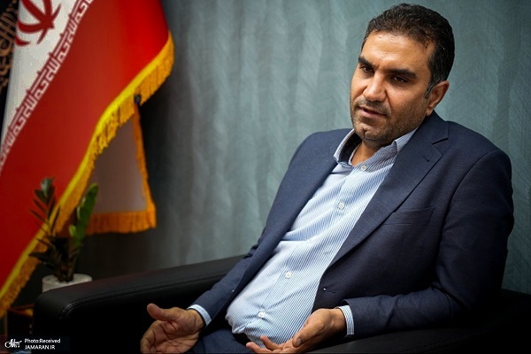 تعطیلی کامل فولاد مبارکه کذب است/ کارگروه ویژه بازسازی تشکیل شد