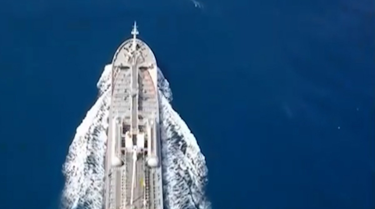 جزئیات عوارض 2 میلیون دلاری از کشتی‌ها برای عبور از تنگه هرمز