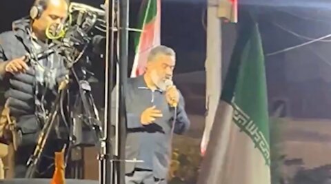 واکنش حاج محمود کریمی به باز و بسته شدن تنگه هرمز