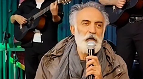 بازیگر سینما: ترامپ احمق هر غلطی که می‌توانست را کرد