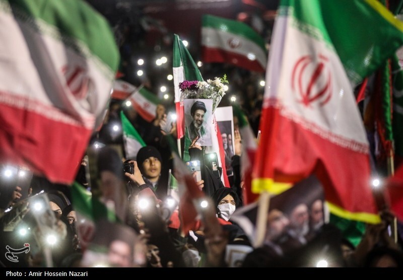 وحدت ملی در برابر تجاوز؛ ملت ایران یکپارچه پشت رهبری و نیروهای مسلح