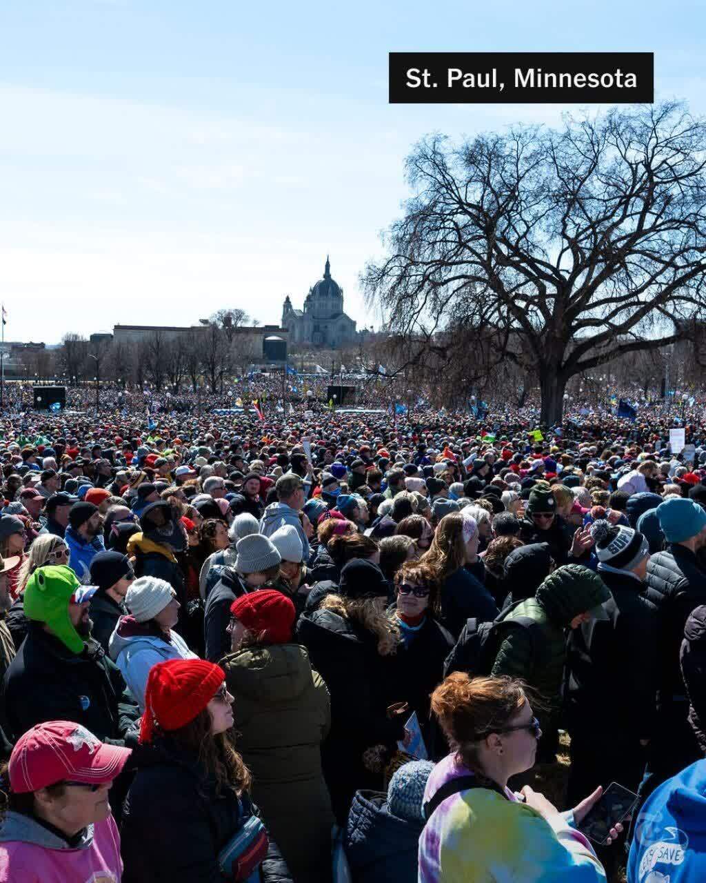 تصاویر نیویورک تایمز از تظاهرات ضد ترامپ در سراسر آمریکا تصاویر نیویورک تایمز از تظاهرات ضد ترامپ در سراسر آمریکا