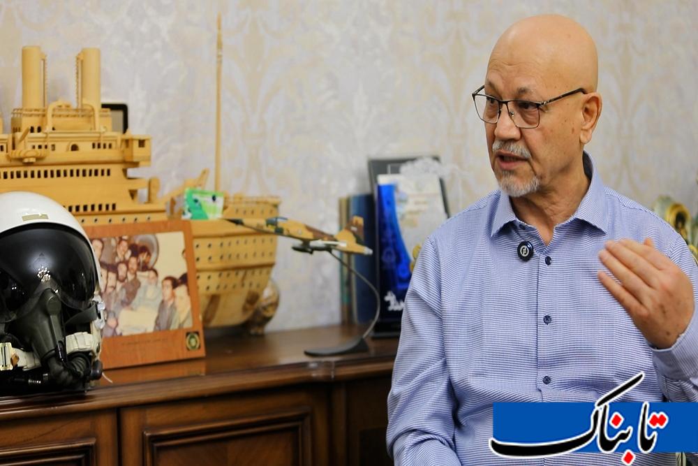 شب پیروزی انقلاب در پست فرماندهی پایگاه تبریز بازداشت بودم/دیگران هم جای ما بودند انقلاب می&zwnj;کردند