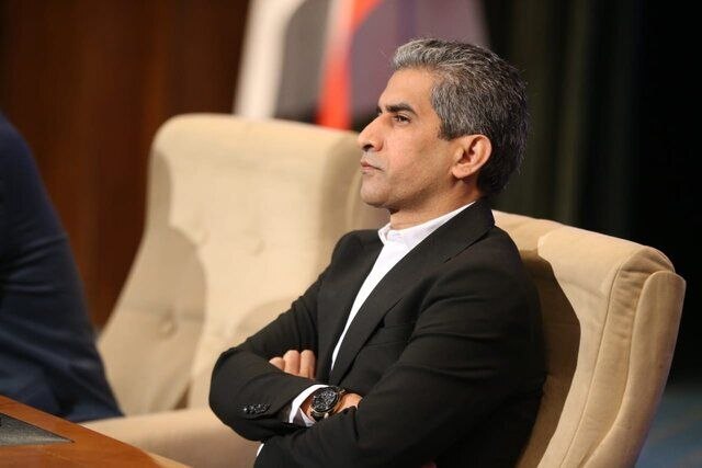دبیرکل پیشین فدراسیون‌فوتبال از کما خارج شد