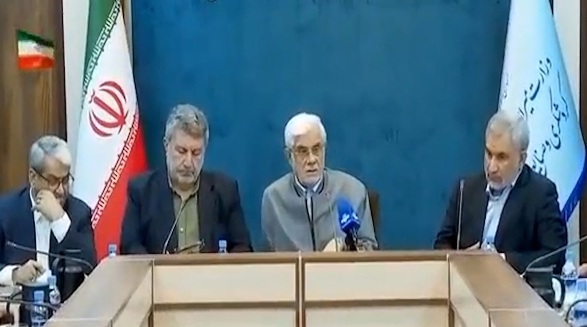 عکس العمل جالب عارف به گرانفروشی: جلویش را بگیرید!