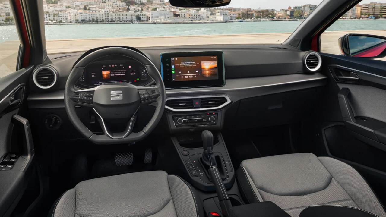 وقتی سوپرمینی&zwnj;ها هنوز زنده&zwnj;اند؛ SEAT Ibiza و نبرد با دنیای کراس&zwnj;اوور  ها