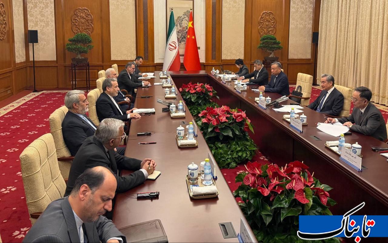 دیدار عراقچی با وانگ یی، وزیر خارجه چین