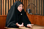 بچه ها را از دو طرف می کِشند تا بلند قد شوند!/ شما هم می توانید فرزند تیزهوش داشته باشید، اگر...