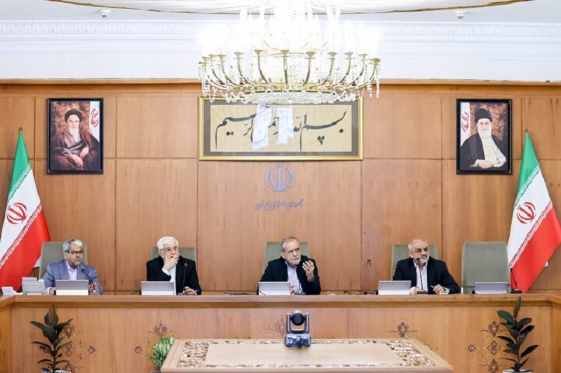 واکنش معاون دفتر پزشکیان به گسترش اینترنت پرو