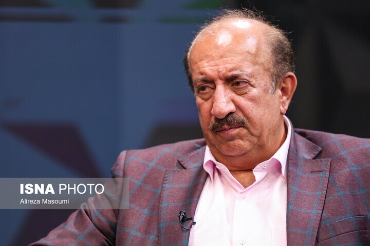 آیا واردات خودرو و موبایل سال آینده آزاد میشود؟