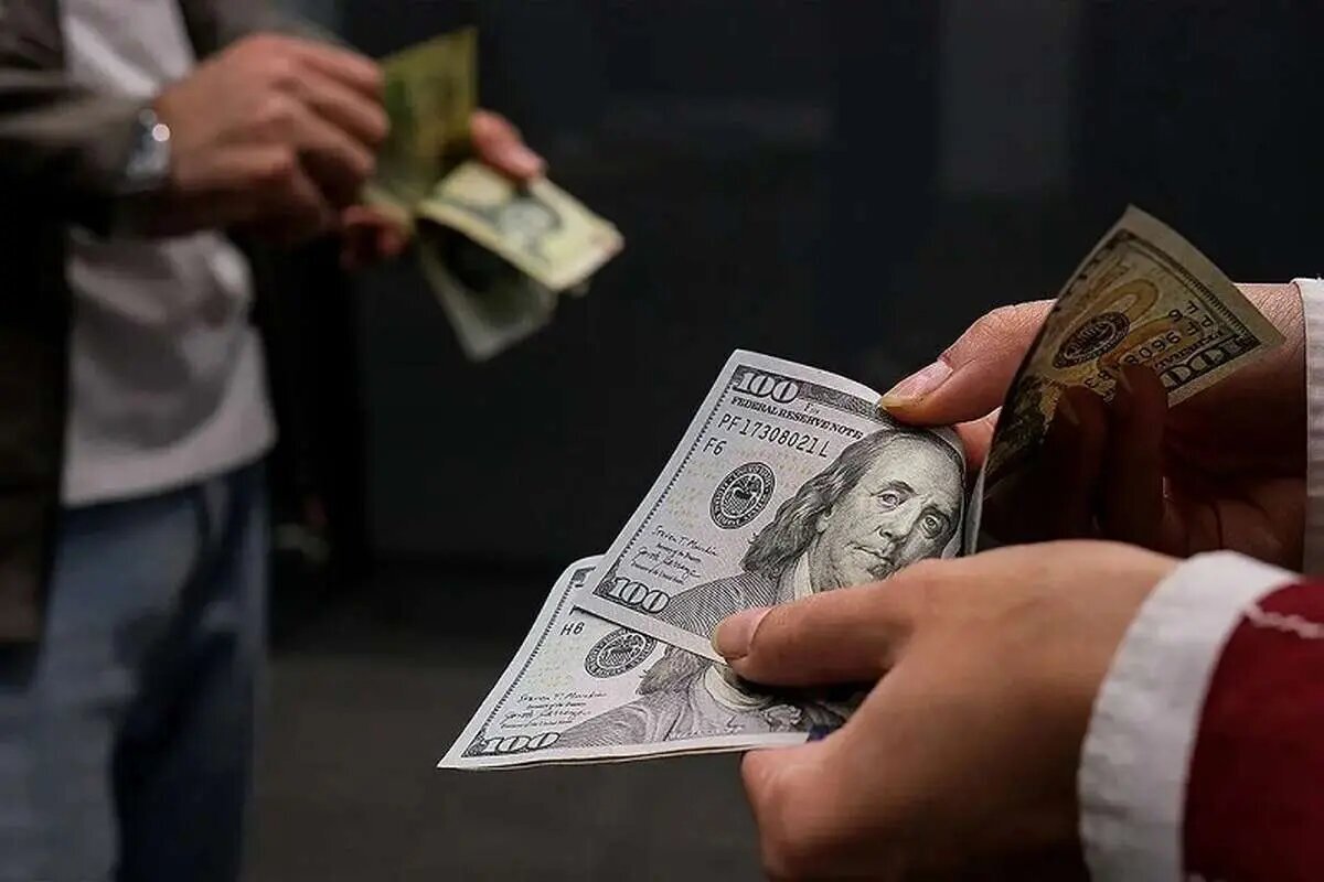 قیمت دلار در بازار آزاد امروز ۲۱ اردیبهشت