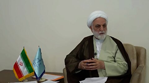 اینترنت پرو و سفید مثل پتک در ذهن مردم شده